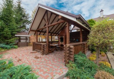 Zahradní přístřešek a posezení